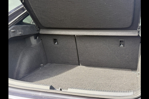 Volkswagen Taigo 1.0 TSI 110pk DSG R-Line Carplay|Camera|Stoelverwarming