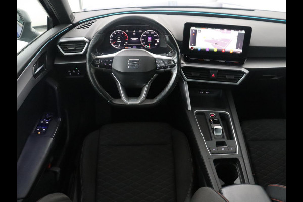 Seat Leon Sportstourer 1.5 eTSI FR Business Intense | Half Leder | Adaptive cruise | Park assist | Navigatie | Carplay | Climate control | Sfeerverlichting |
