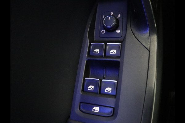 Seat Leon Sportstourer 1.5 eTSI FR Business Intense | Half Leder | Adaptive cruise | Park assist | Navigatie | Carplay | Climate control | Sfeerverlichting |