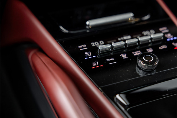 Porsche Cayenne 4.0 Turbo E-Hybrid - Sport Chrono + | Panorama | Bose | Stoelkoeling | Luchtvering