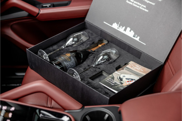 Porsche Cayenne 4.0 Turbo E-Hybrid - Sport Chrono + | Panorama | Bose | Stoelkoeling | Luchtvering