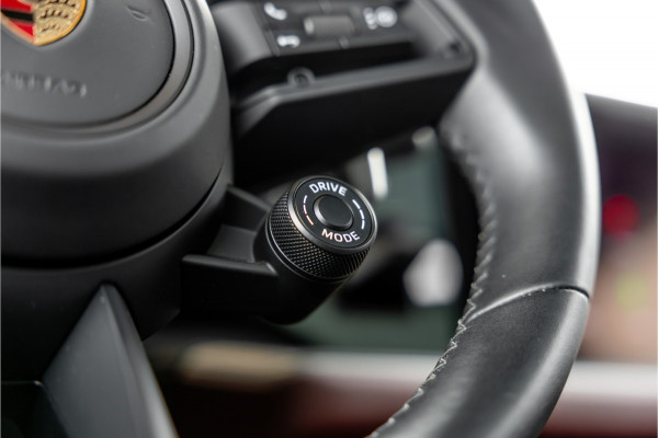 Porsche Cayenne 4.0 Turbo E-Hybrid - Sport Chrono + | Panorama | Bose | Stoelkoeling | Luchtvering