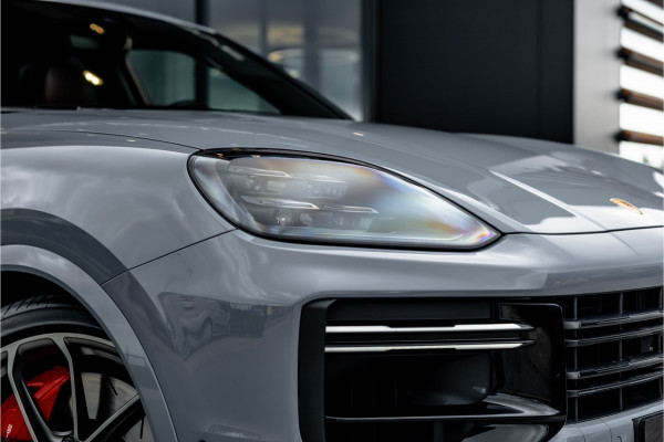 Porsche Cayenne 4.0 Turbo E-Hybrid - Sport Chrono + | Panorama | Bose | Stoelkoeling | Luchtvering