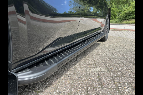 Ford Transit Custom 320 2.5 PHEV L2H1 Black Platinum DC 233pk | Dubbele cabine leder | DEMO | Full led | Dubbele zij-schuifdeur | Full options