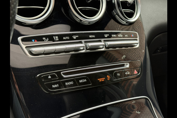 Mercedes-Benz GLC 250 4MATIC AMG Line Premium | Panoramadak | Stoelverwarming | Camera