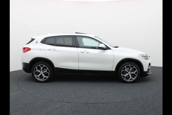 BMW X2 sDrive18i High Executive | Pano | Keyless | Memory Seat | Camera | Leder | Prijs Rijklaar!!