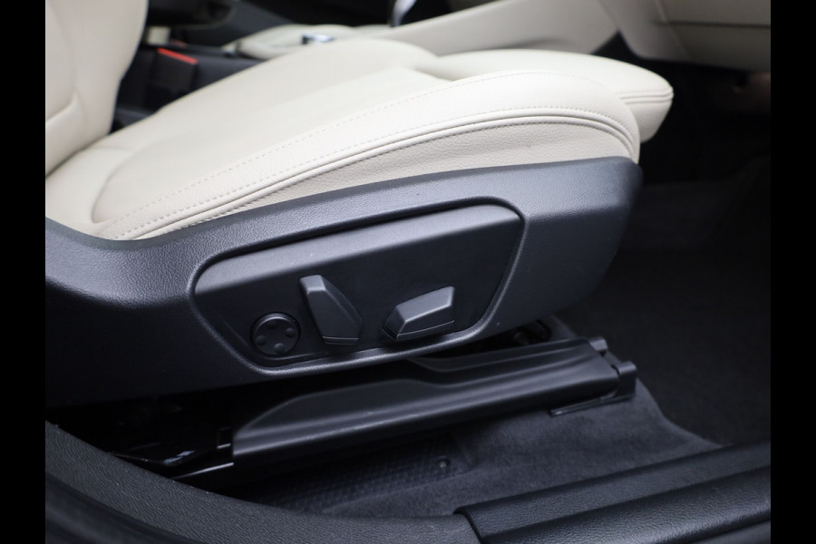 BMW X2 sDrive18i High Executive | Pano | Keyless | Memory Seat | Camera | Leder | Prijs Rijklaar!!