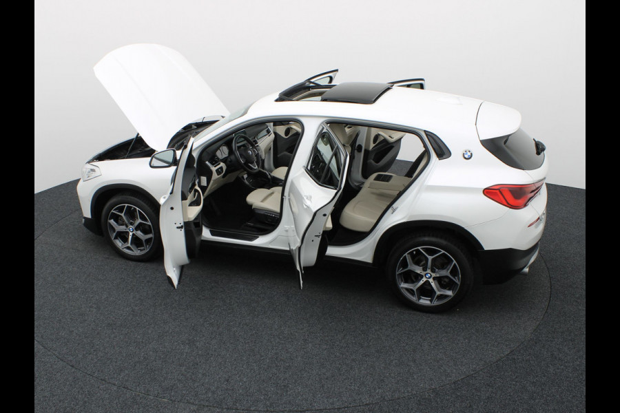 BMW X2 sDrive18i High Executive | Pano | Keyless | Memory Seat | Camera | Leder | Prijs Rijklaar!!