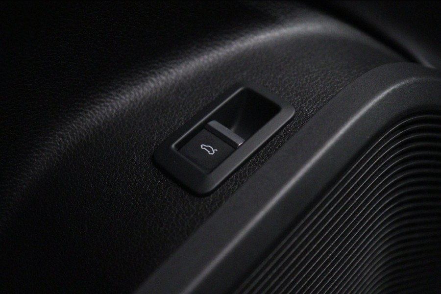 Audi Q5 2.0 TFSI quattro Sport 3X S-Line PANO/B&O/CARPLAY/LUCHTV/BOMVOL