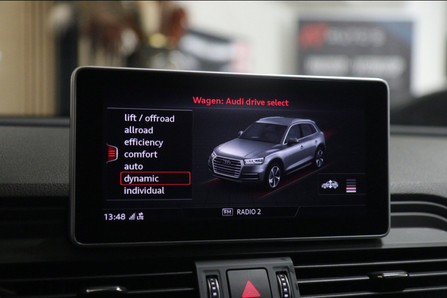 Audi Q5 2.0 TFSI quattro Sport 3X S-Line PANO/B&O/CARPLAY/LUCHTV/BOMVOL