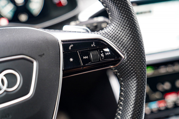 Audi A6 Avant 55 TFSI e quattro Competition | Head Up Display | Stoelverkoeling | Massage | Carplay | Memory | Adaptief Cruise