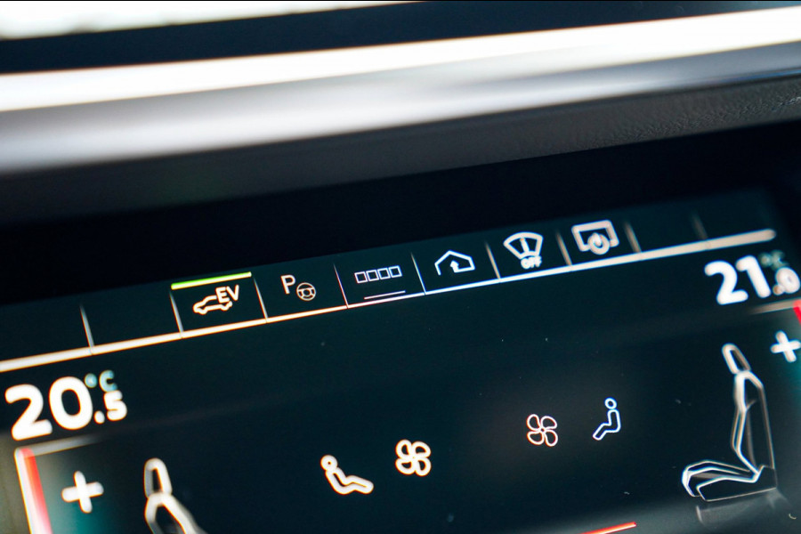 Audi A6 Avant 55 TFSI e quattro Competition | Head Up Display | Stoelverkoeling | Massage | Carplay | Memory | Adaptief Cruise