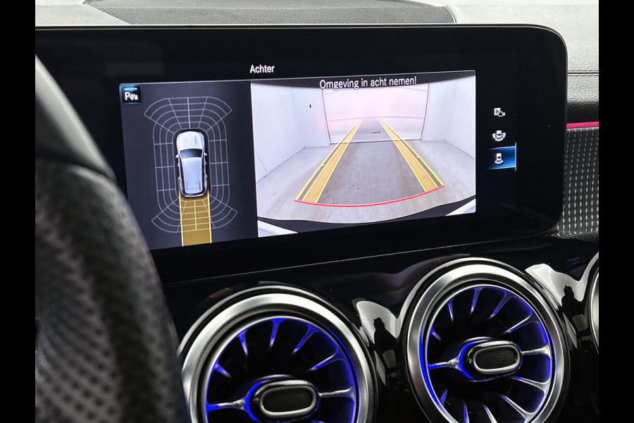 Mercedes-Benz EQB 250 AMG Line 7p. 67 kWh lichtmetalen velgen |Panoramadak | Night pakket | Leder | derde zitrij | Navigatie |  MBUX wide screen | Parking support met camera | Inclusief 24 maanden MB Certified garantie voor Europa.
