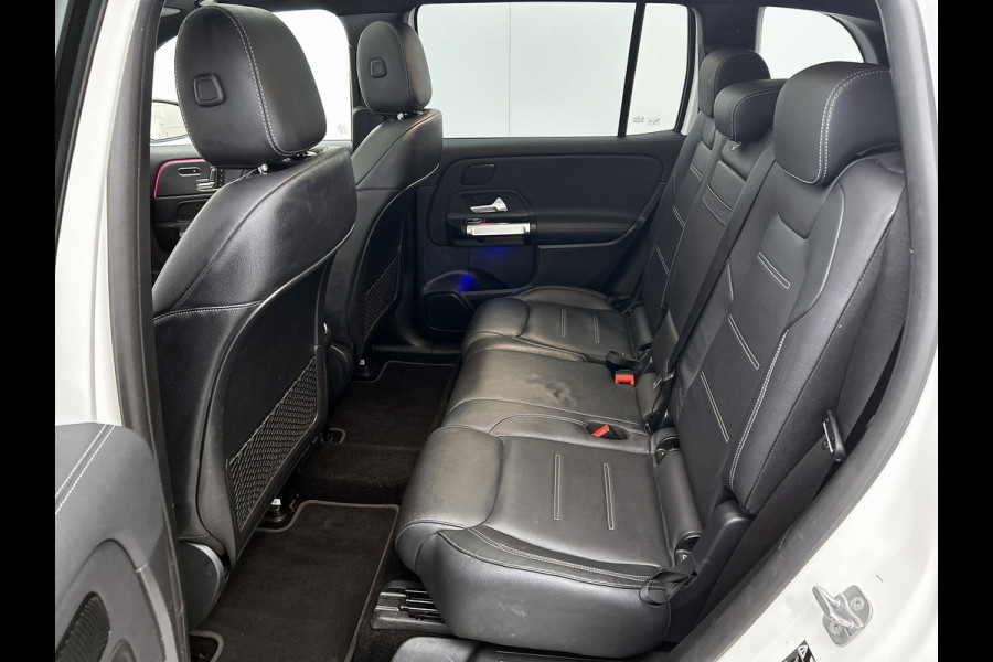 Mercedes-Benz EQB 250 AMG Line 7p. 67 kWh lichtmetalen velgen |Panoramadak | Night pakket | Leder | derde zitrij | Navigatie |  MBUX wide screen | Parking support met camera | Inclusief 24 maanden MB Certified garantie voor Europa.