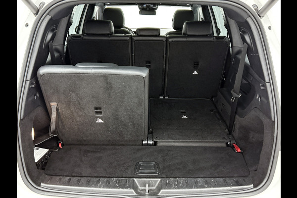 Mercedes-Benz EQB 250 AMG Line 7p. 67 kWh lichtmetalen velgen |Panoramadak | Night pakket | Leder | derde zitrij | Navigatie |  MBUX wide screen | Parking support met camera | Inclusief 24 maanden MB Certified garantie voor Europa.