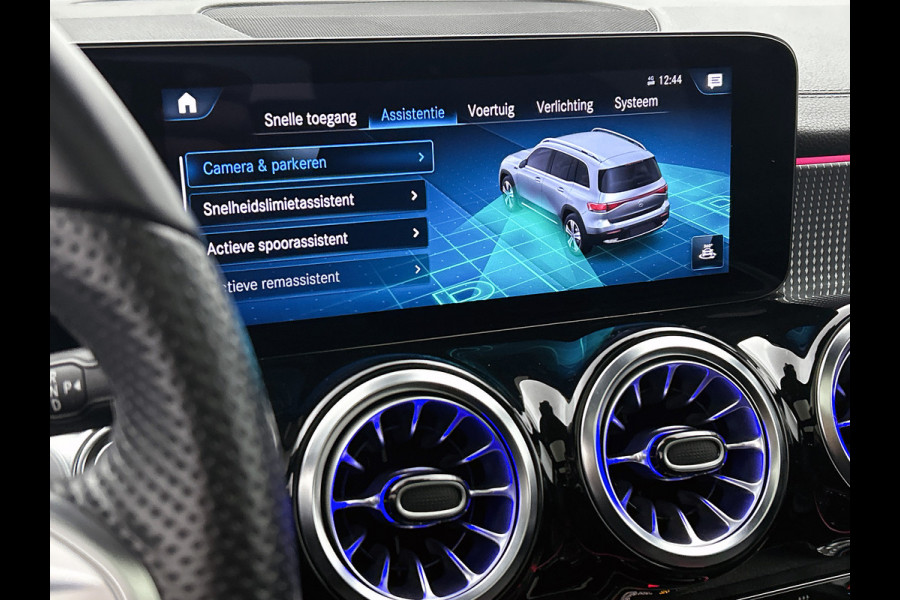 Mercedes-Benz EQB 250 AMG Line 7p. 67 kWh lichtmetalen velgen |Panoramadak | Night pakket | Leder | derde zitrij | Navigatie |  MBUX wide screen | Parking support met camera | Inclusief 24 maanden MB Certified garantie voor Europa.