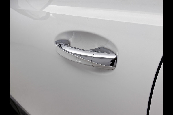 Mercedes-Benz EQB 250 AMG Line 7p. 67 kWh lichtmetalen velgen |Panoramadak | Night pakket | Leder | derde zitrij | Navigatie |  MBUX wide screen | Parking support met camera | Inclusief 24 maanden MB Certified garantie voor Europa.