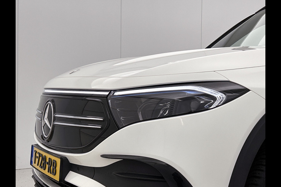 Mercedes-Benz EQB 250 AMG Line 7p. 67 kWh lichtmetalen velgen |Panoramadak | Night pakket | Leder | derde zitrij | Navigatie |  MBUX wide screen | Parking support met camera | Inclusief 24 maanden MB Certified garantie voor Europa.