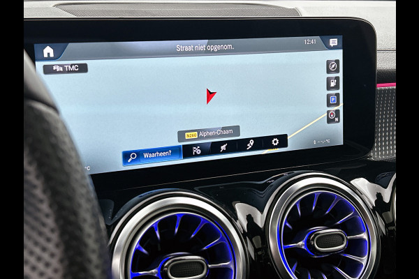 Mercedes-Benz EQB 250 AMG Line 7p. 67 kWh lichtmetalen velgen |Panoramadak | Night pakket | Leder | derde zitrij | Navigatie |  MBUX wide screen | Parking support met camera | Inclusief 24 maanden MB Certified garantie voor Europa.