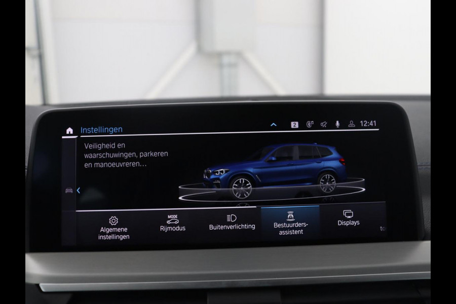 BMW X3 xDrive30e M Sport High Executive | Panoramadak | Leder | Adaptive cruise | Head-up | Stoelverwarming | Trekhaak | Sfeerverlichting | Camera | Park assist | Elektrische achterklep