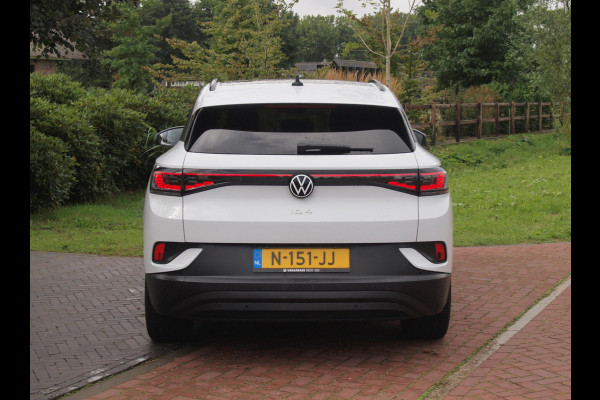 Volkswagen ID.4 Family 77 kWh | Panoramadak | Camera | Sfeerverlichting | ACC | IQ. Light | Warmtepomp |