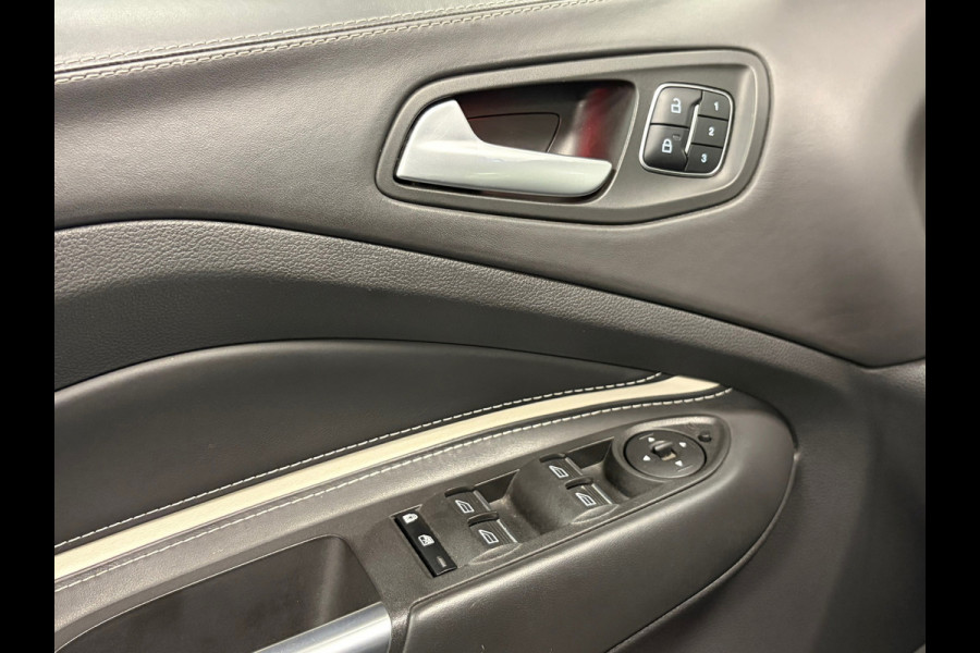 Ford Kuga 1.5 EcoBoost Vignale*WinterPakket*Leder*Carplay*Camera*electr.klep*ACC*PDC*