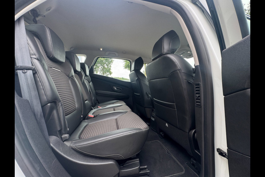 Renault Scénic 1.3 TCe Bose Trekhaak / Navigatie / 20 Inch LMV / Led / Pdc V+A