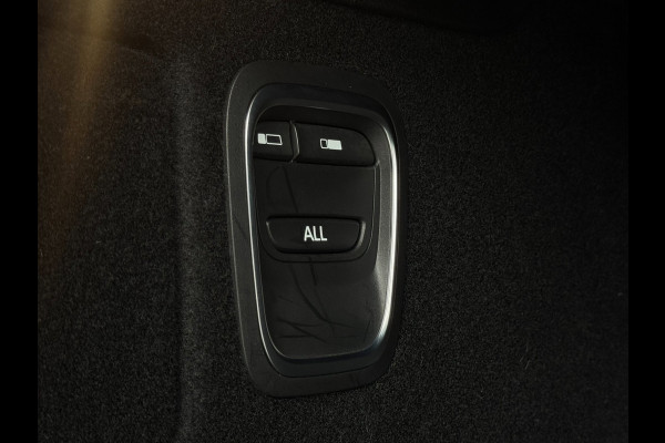 Renault Scénic 1.3 TCe Bose Trekhaak / Navigatie / 20 Inch LMV / Led / Pdc V+A