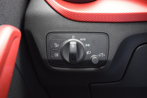 Audi Q2 30 TFSI Design Pro Line Plus | Stoelverwarming | Cruise | Navi | Climate