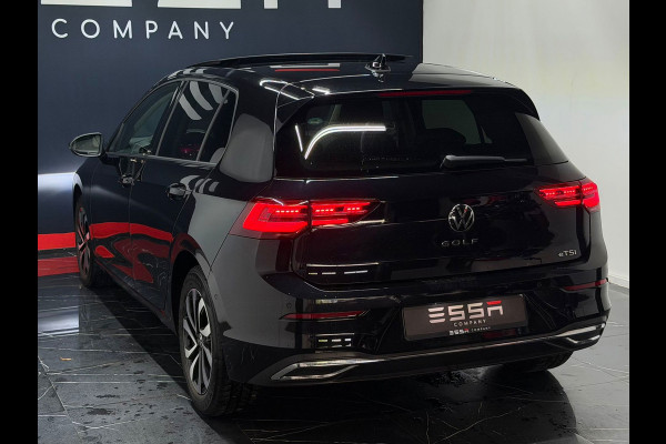 Volkswagen Golf 1.0 eTSI Pano DSG IQ ACC Stoelverw
