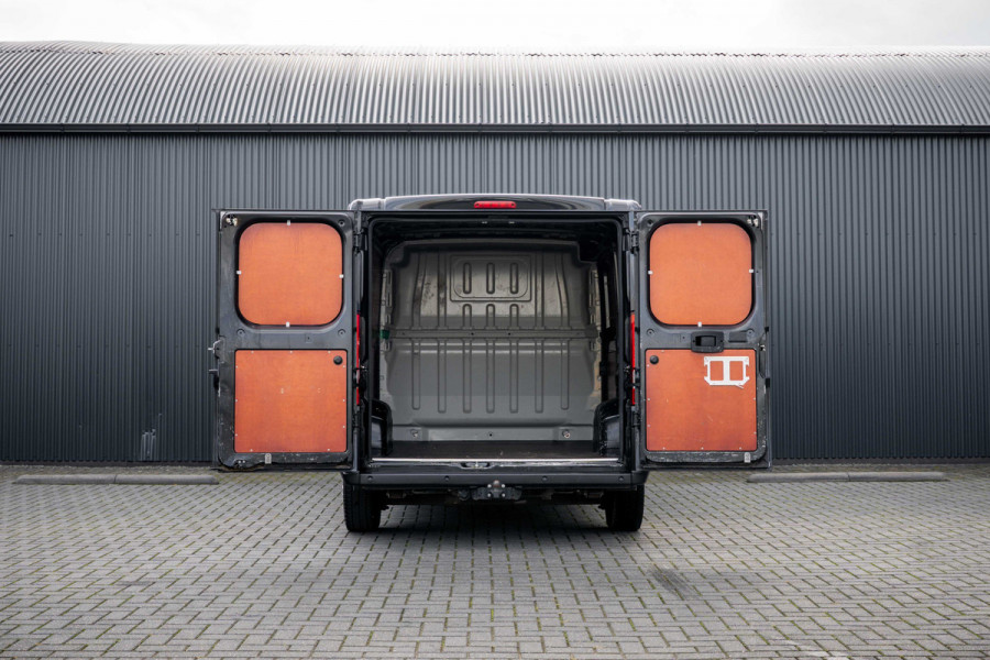 Peugeot Boxer 2.2 BlueHDi 120 L1H1 | 120 PK | 3-Zits | Cruise | Airco | Trekhaak