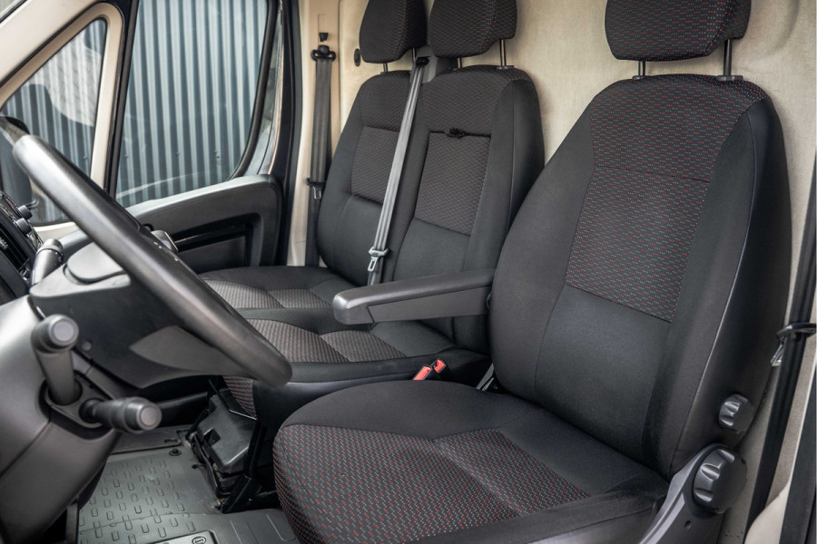 Peugeot Boxer 2.2 BlueHDi 120 L1H1 | 120 PK | 3-Zits | Cruise | Airco | Trekhaak