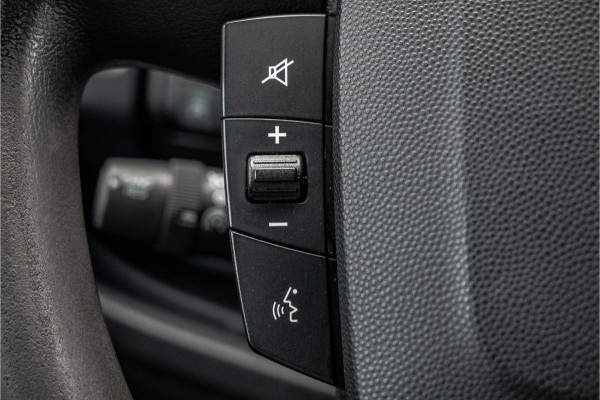 Peugeot Boxer 2.2 BlueHDi 120 L1H1 | 120 PK | 3-Zits | Cruise | Airco | Trekhaak