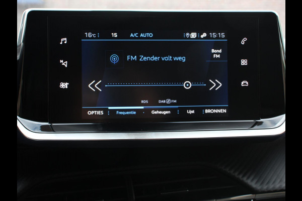 Peugeot 2008 1.2 PureTech 130pk Automaat Allure Navigatie Apple Carplay/Android Climate Control Dab Led Lichtmetalen Velgen Parkeer sensoren Cruise Control