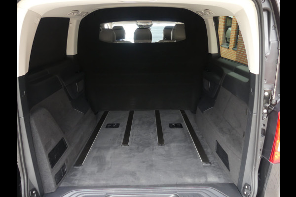 Mercedes-Benz V-Klasse 220d Lang AMG Dubbel Cabine LED/Leer/Trekhaak/PDC/Camera