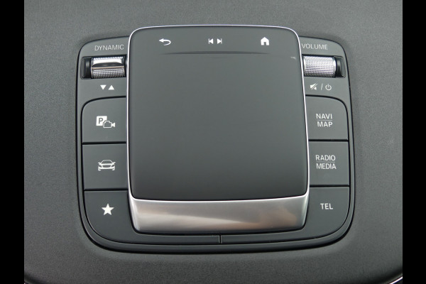Mercedes-Benz V-Klasse 220d Lang AMG Dubbel Cabine LED/Leer/Trekhaak/PDC/Camera