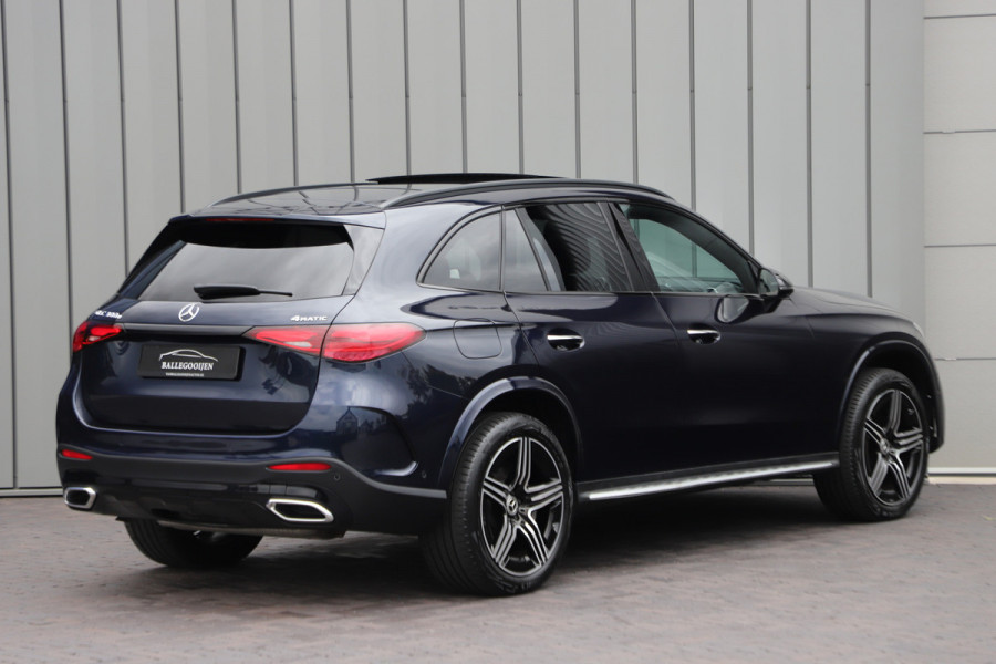 Mercedes-Benz GLC 300e AMG 4-Matic | 313PK | Head-up | Keyless-go | Pano | Sfeerverl. | Distronic+ | Digital-light | Memory | Trekhaak | 2023.