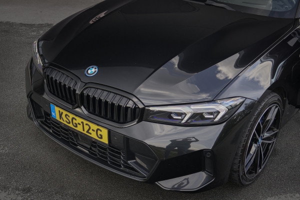 BMW 3 Serie Touring 330e xDrive ADAPTIVE CRUISE | STOELVERWARMING | CAMERA | M STOELEN | PANO | HEAD UP | MEMORY | APPLE CARPLAY