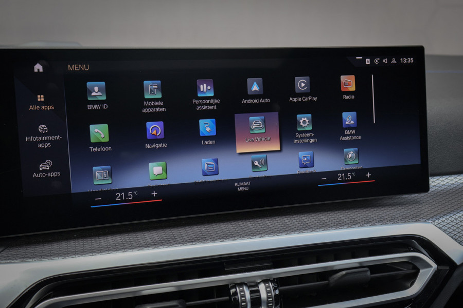 BMW 3 Serie Touring 330e xDrive ADAPTIVE CRUISE | STOELVERWARMING | CAMERA | M STOELEN | PANO | HEAD UP | MEMORY | APPLE CARPLAY