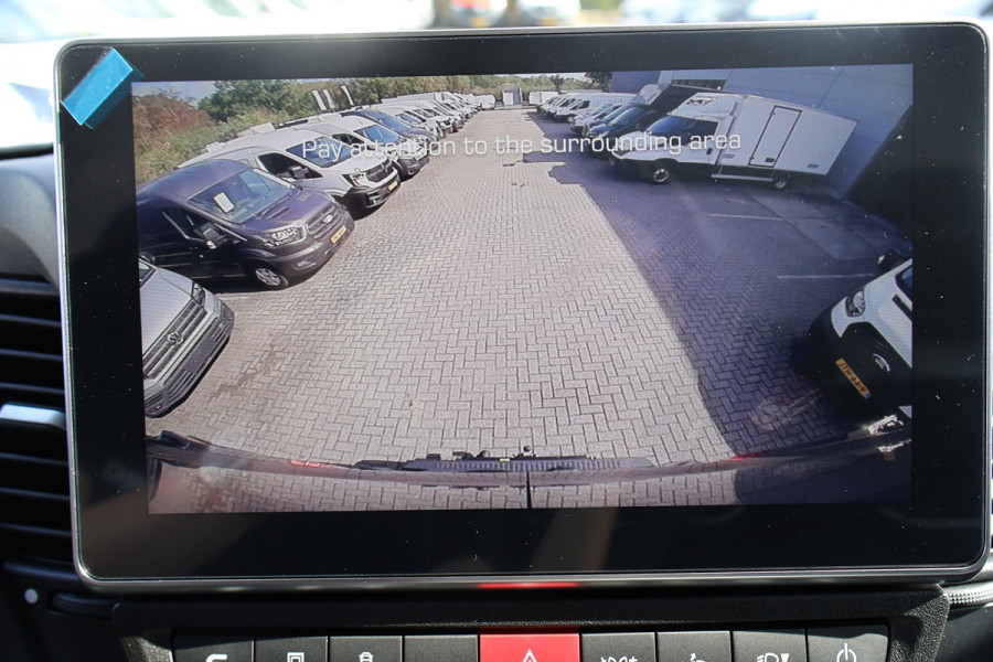 Iveco Daily 35S18 Hi-Matic L2 H2 Airco Navigatie Trekhaak Digitaal Dashboard