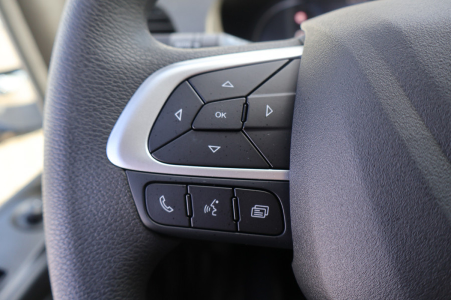 Iveco Daily 35S18 Hi-Matic L2 H2 Airco Navigatie Trekhaak Digitaal Dashboard