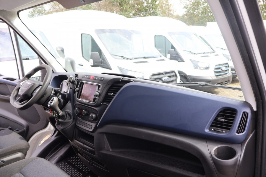 Iveco Daily 35C18V 3.0 L2 H2 Hi-Matic