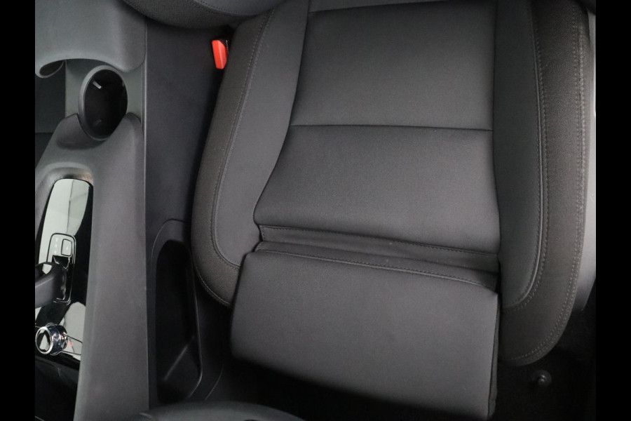 Polestar 2 Standard Range Single Motor 63kWh | SOH 91.5% | Panoramadak | Trekhaak | 360 camera | Harman/Kardon | Stuur/stoel verwarming | Carplay | Memory |