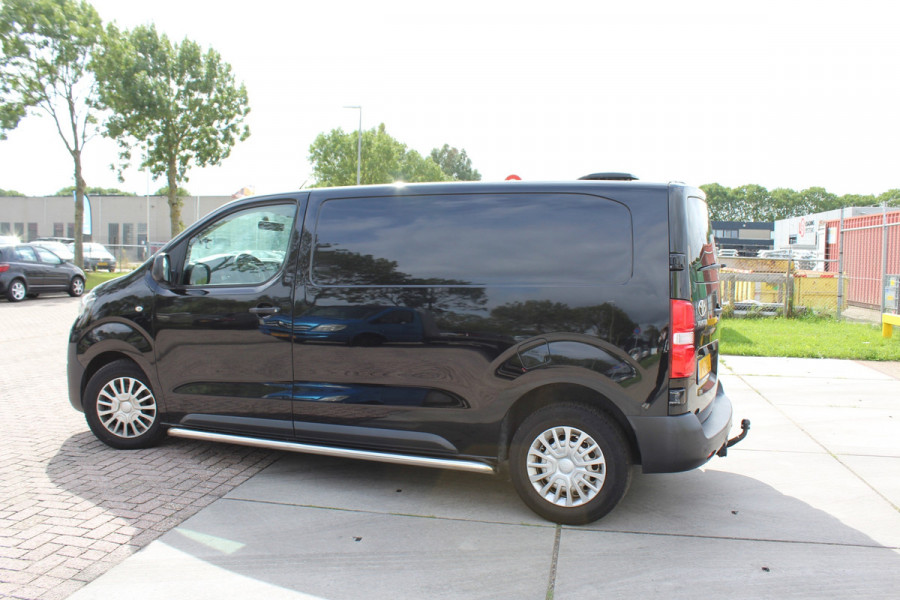 Toyota ProAce Worker 2.0 D-4D Cool Comfort airco trekhaak parkeers, cruise emissie 6