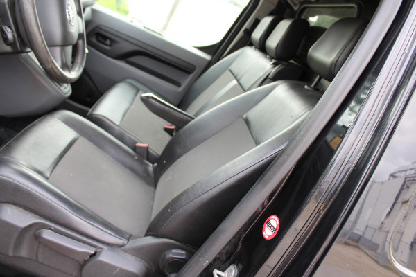 Toyota ProAce Worker 2.0 D-4D Cool Comfort airco trekhaak parkeers, cruise emissie 6