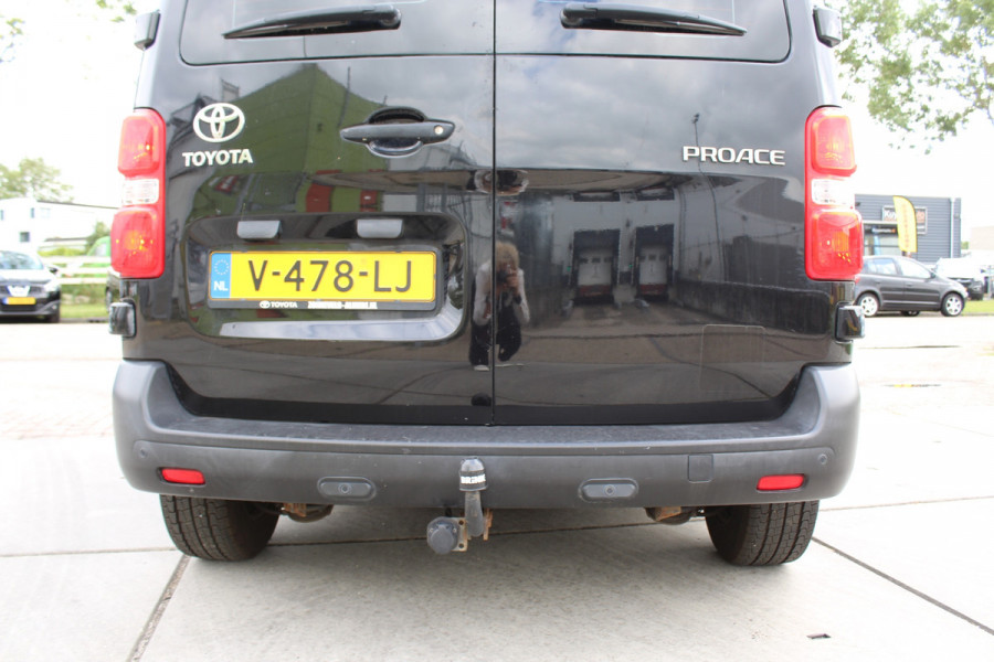 Toyota ProAce Worker 2.0 D-4D Cool Comfort airco trekhaak parkeers, cruise emissie 6
