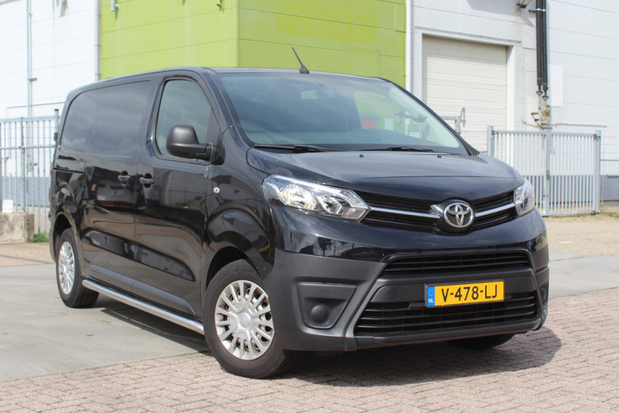 Toyota ProAce Worker 2.0 D-4D Cool Comfort airco trekhaak parkeers, cruise emissie 6