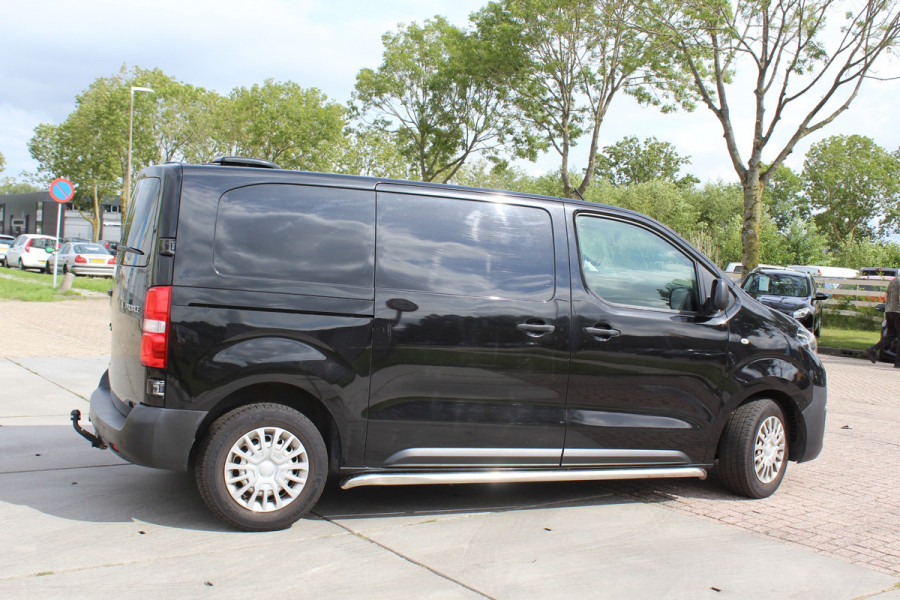 Toyota ProAce Worker 2.0 D-4D Cool Comfort airco trekhaak parkeers, cruise emissie 6