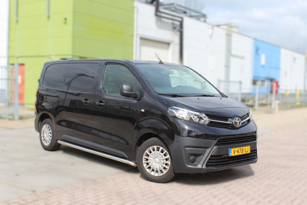 Toyota ProAce Worker 2.0 D-4D Cool Comfort airco trekhaak parkeers, cruise emissie 6