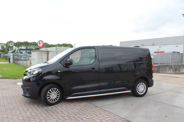 Toyota ProAce Worker 2.0 D-4D Cool Comfort airco trekhaak parkeers, cruise emissie 6